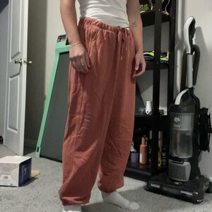 Old Navy XL salmon pink sweat pants with drawstrings and pockets